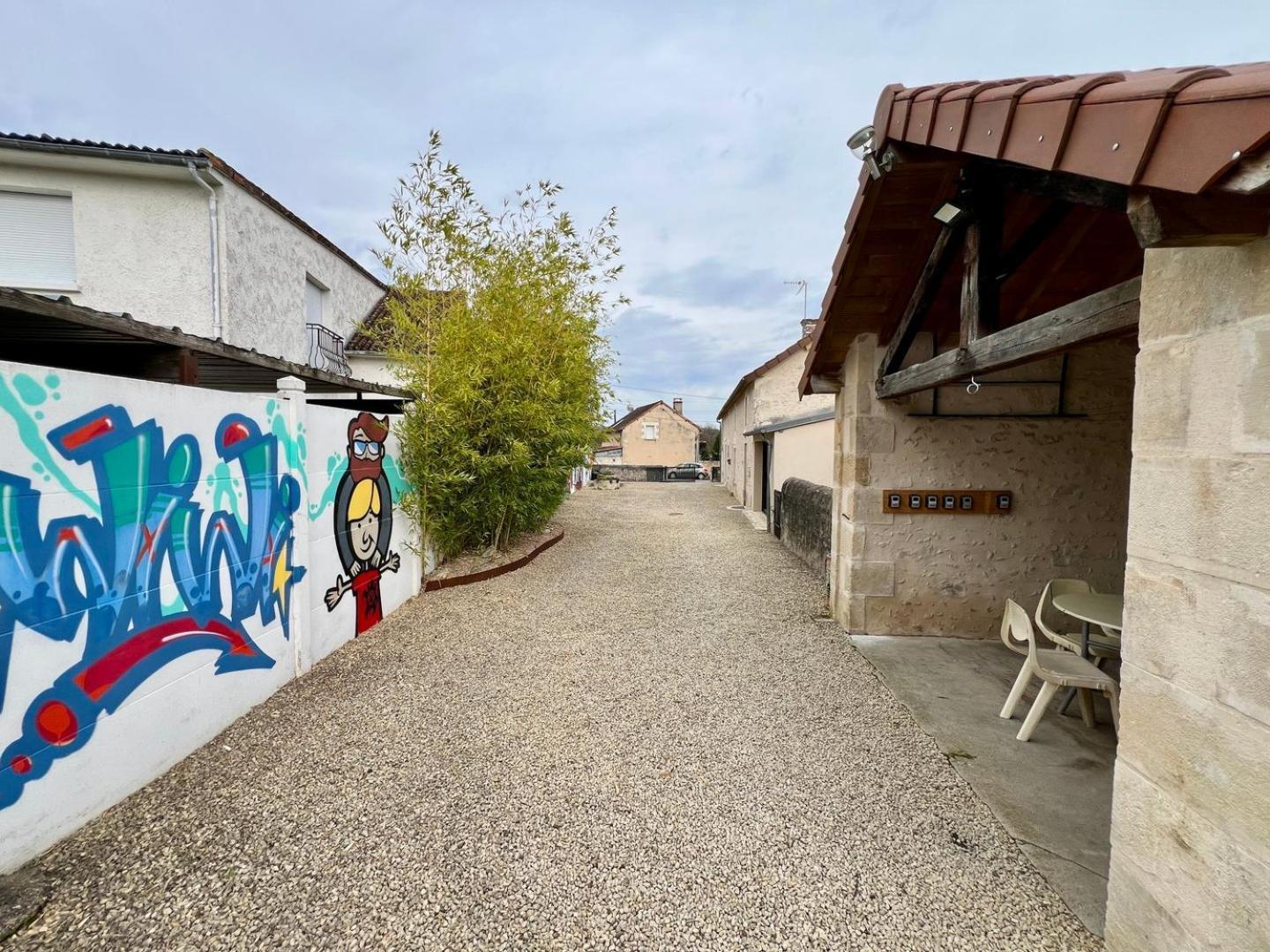 Chez Marcel - Maison 3 Chambres Lussac-les-Châteaux Eksteriør billede